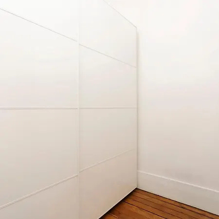 Bnbnova - Notre-dame - 1br With Balcony Paris
